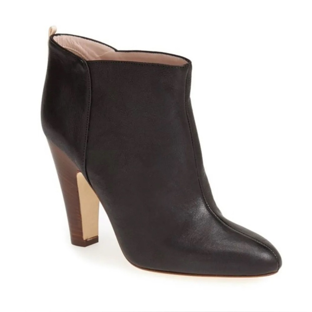 VGUC 40.5/9.5 SJP Serge Leather Ankle Boots with Wooden Heel